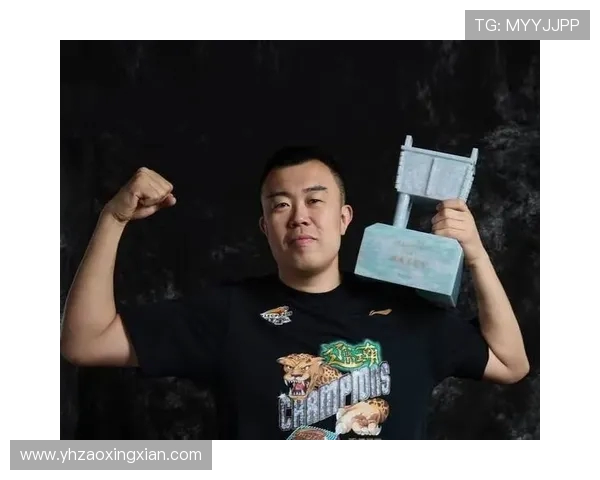 韩德君:从篮球新星到中国男篮的中流砥柱,见证荣耀与挑战的传奇之路 韩德君:从篮球新星到中国男篮的中流砥柱,见证荣耀与挑战的传奇之路