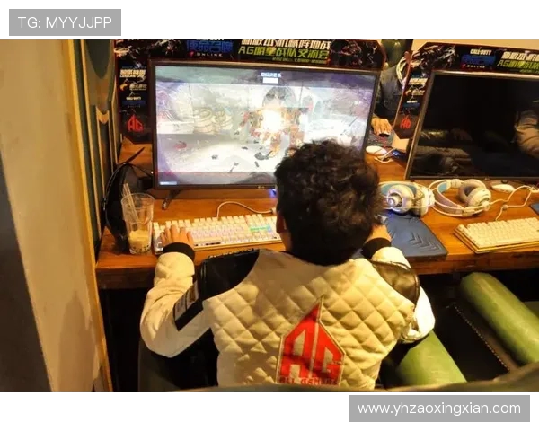 成都网球队阵地战解析：如何在网球热点中崭露头角